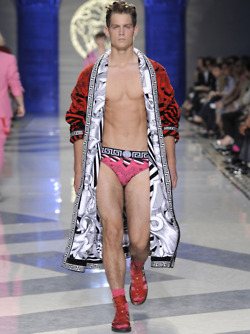 คนรัก versace
