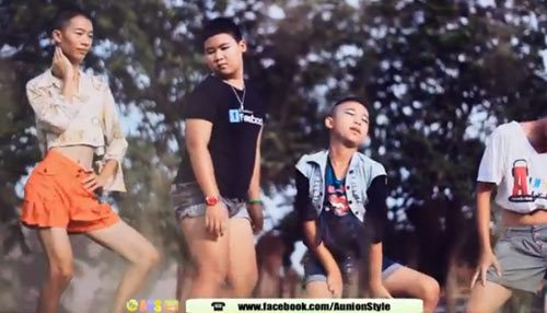 Girly Berry ต้องสะเทือน เมื่อเจอนางเหล่านี้ Gayly Berry  55