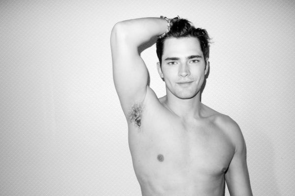 นายแบบอันดับ 1 ของโลก(ปัจจุบัน) Sean Opry