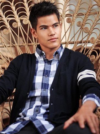 คนรักหนุ่มเซ็กซี่ 142 - Simon Tham