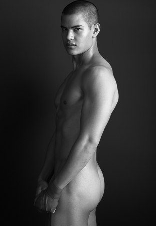 คนรักหนุ่มเซ็กซี่ 142 - Simon Tham