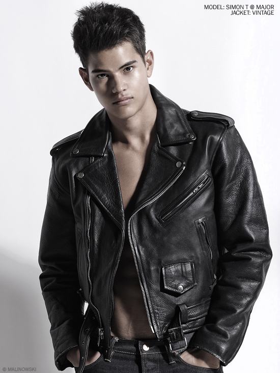 คนรักหนุ่มเซ็กซี่ 142 - Simon Tham