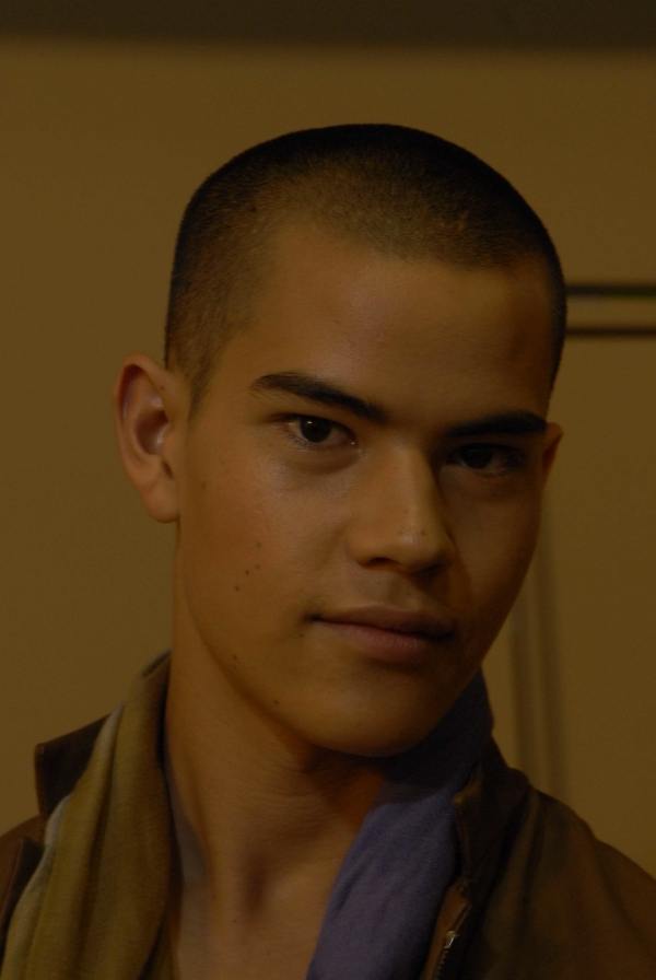 คนรักหนุ่มเซ็กซี่ 142 - Simon Tham