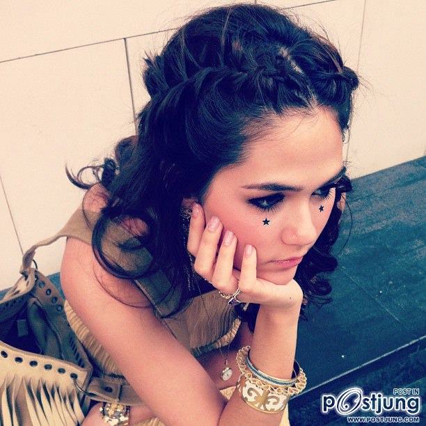 ใบหน้าสวยๆของชมพู่ อารยา