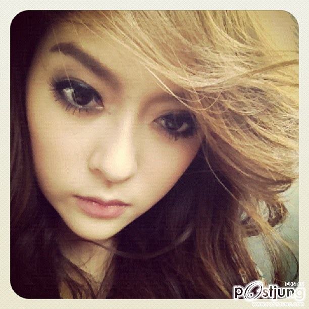 แก้มบุ๋ม