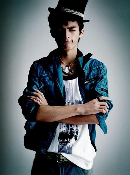 คนรักหนุ่มหล่อแดนมังกร  Rojam Wang