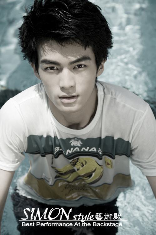 คนรักหนุ่มหล่อแดนมังกร  Rojam Wang