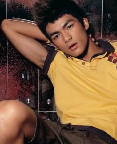 คนรักหนุ่มหล่อแดนมังกร  Rojam Wang