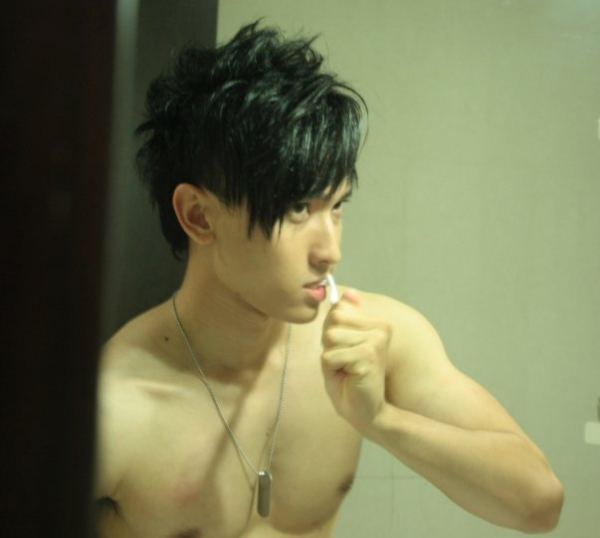 คนรักหนุ่มหล่อ 031 - chan than san