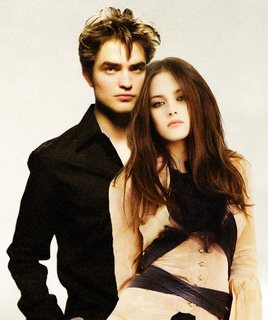 เผยโฉม เรเนสเม่ คัลเลน แวมไพร์ตัวน้อยจาก Twilight