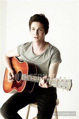 คนรักหนุ่มหล่อ 037 - Logan Lerman