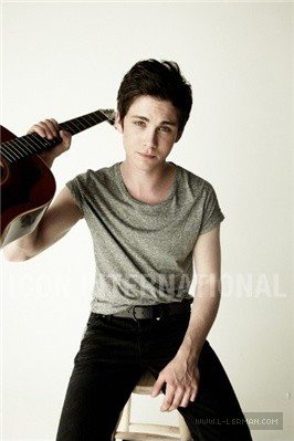 คนรักหนุ่มหล่อ 037 - Logan Lerman
