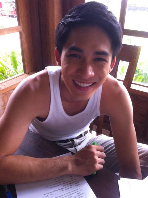 หมอก้อง ฉีกแนว รับบทจิ๋กโก๋มาดกวน ในละครดาวเรือง