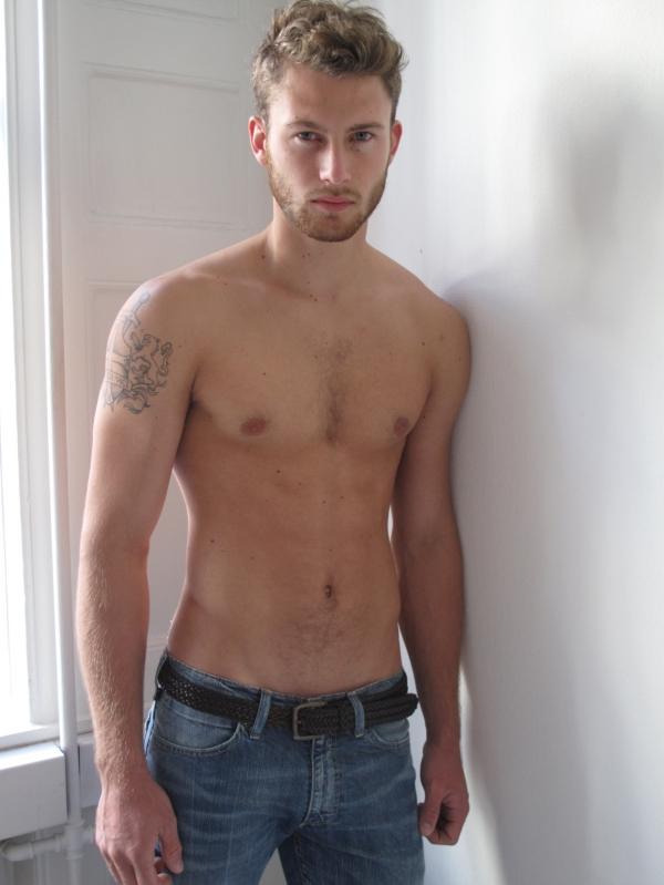 คนรักหนุ่มหล่อ 038 - Sebastian Lund