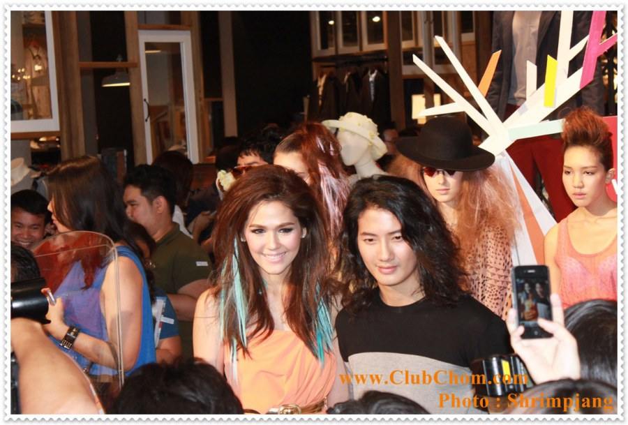 ชมพู่ อารยา ในงานเปิดร้านเสื้อผ้า Workshop @ MEGA Bangna