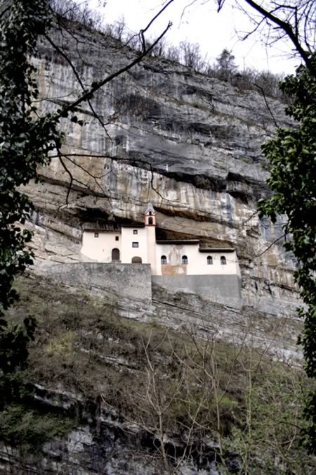 4. อาศรม San Colombano
