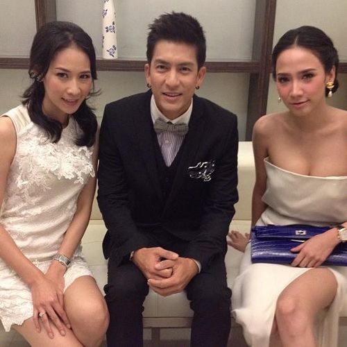 อั้ม กับชุดแบบสวย เจิด