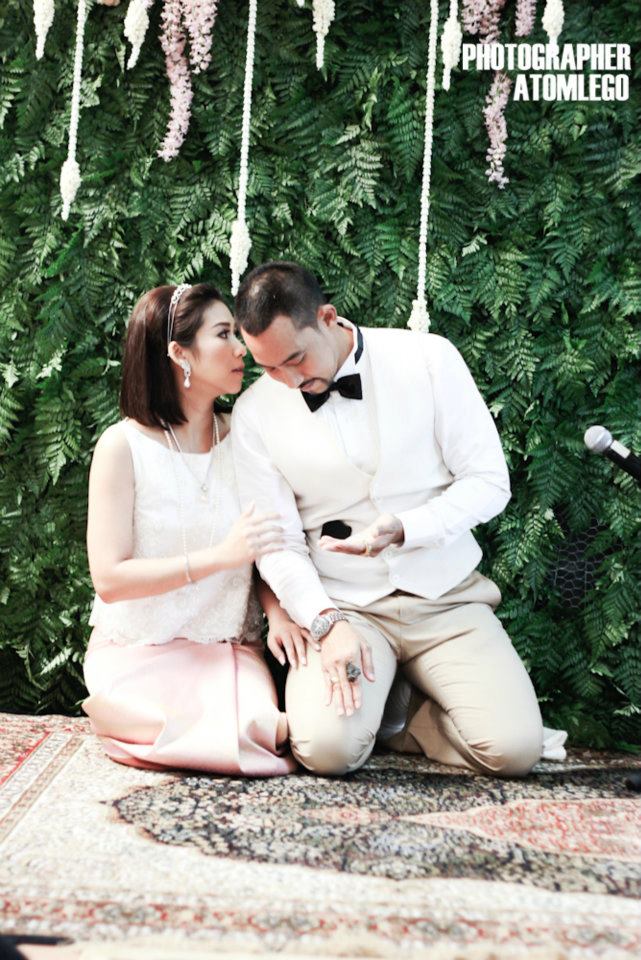 บรรยากาศงานหมั้น"พี่ตั๊ก นภัสกร"-"พี่ป๊อก ปิยธิดา" เรียบง่ายแต่อบอุ่น