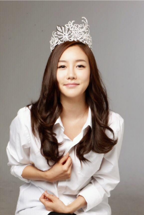 Miss Korea Universe 2012