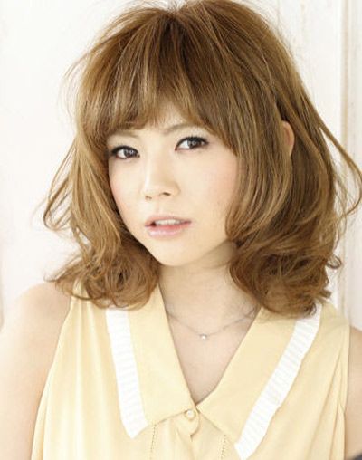 แฟชั่น ทรงผมสำหรับสาวหูกาง