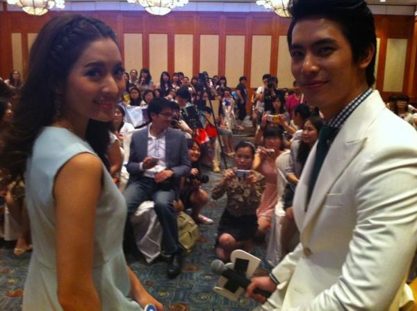 แอฟ ทักษอร & สน ยุกต์ @ Mitting แฟนคลับชาวจีน