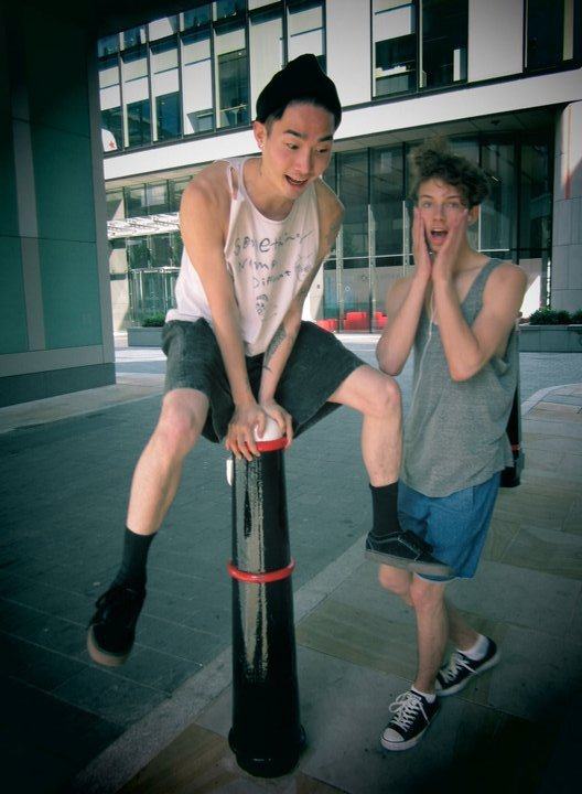 หนุ่มตี๋ เจ็บจี๊ด 1