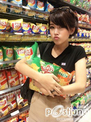 น้องปิ๊ง ม.กรุงเทพ เซตใหม่ ไฉไลกว่าเดิม โฮะ โฮะๆ
