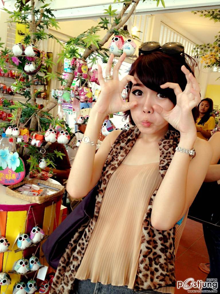 น้องปิ๊ง ม.กรุงเทพ เซตใหม่ ไฉไลกว่าเดิม โฮะ โฮะๆ