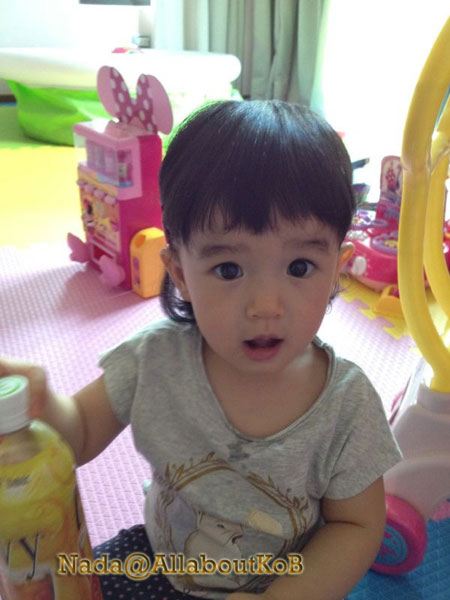 น่ารักเชียว! น้องณดา ลูกแม่กบ กับทรงผมใหม่