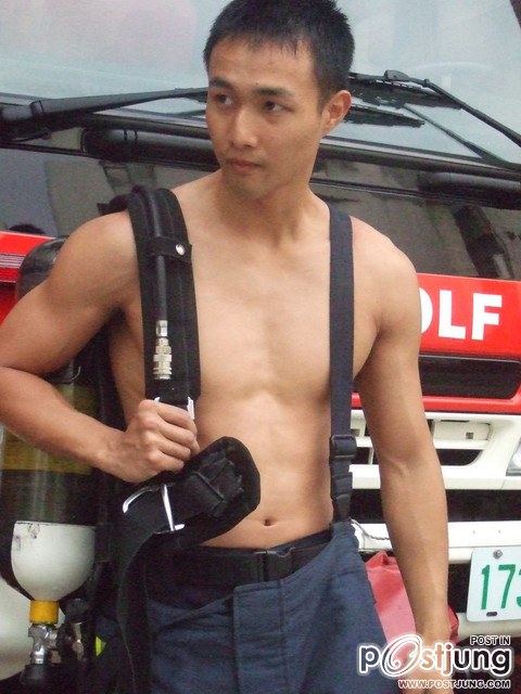 คนรักหนุ่มเซ็กซี่ 194