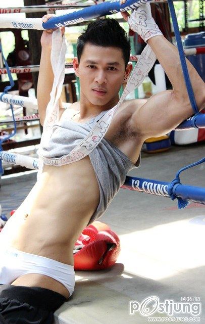 คนรักหนุ่มเซ็กซี่ 195