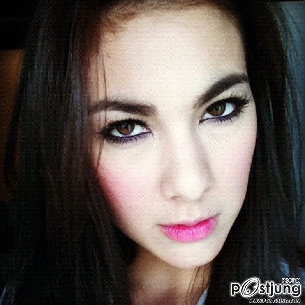 โบว์-ลูกครึ่ง