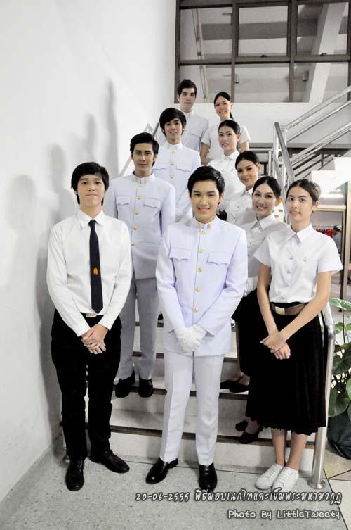 แกงส้ม ผู้แทนอัญเชิญพระมหามงกุฎและฉัตรปริวาร @ KMITL