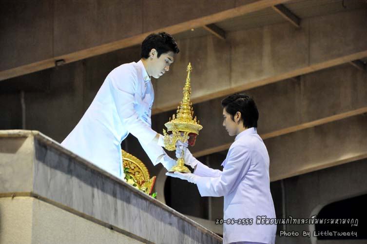 แกงส้ม ผู้แทนอัญเชิญพระมหามงกุฎและฉัตรปริวาร @ KMITL