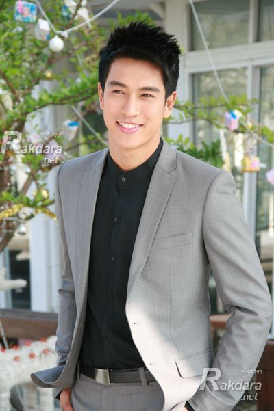 กอล์ฟ อนุวัฒน์ ชูเชิดรัตนา