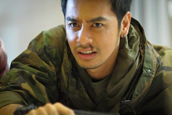 ใครชอบลุคส์นี้ของออย (เถื่อนได้ใจดี)