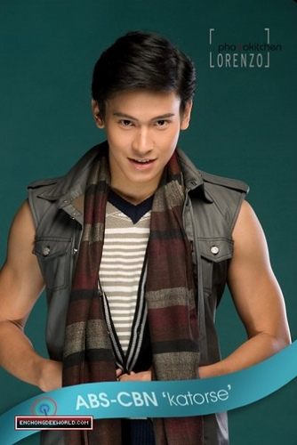 ยิ้มพิมพ์ใจของRobi domingo
