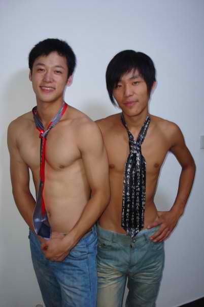 คนรักหนุ่มเซ็กซี่ 220