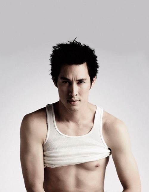 คนรักหนุ่มเซ็กซี่ 220