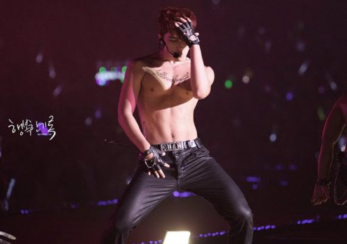 คนรักหนุ่มเซ็กซี่ 220