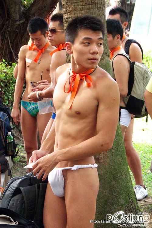 คนรักหนุ่มเซ็กซี่ 221