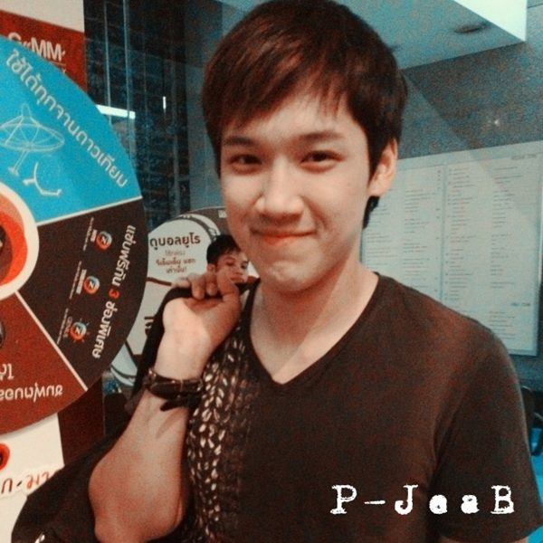 แกงส้ม  Dapper Star คนล่าสุด @ยอดงานประมูลCHARITY T-SHIRTS Paradise park