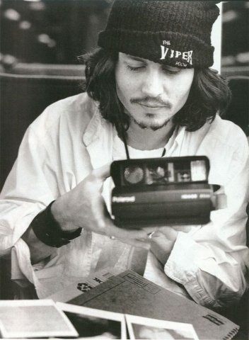 คนดังกับกล้องถ่ายรูป (๒)