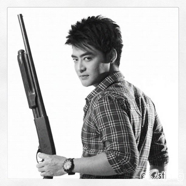 New Pic P'Tle Tanapon พระเอก ''เกิดเป็นหงส์''