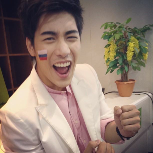 หล่อมากมาย