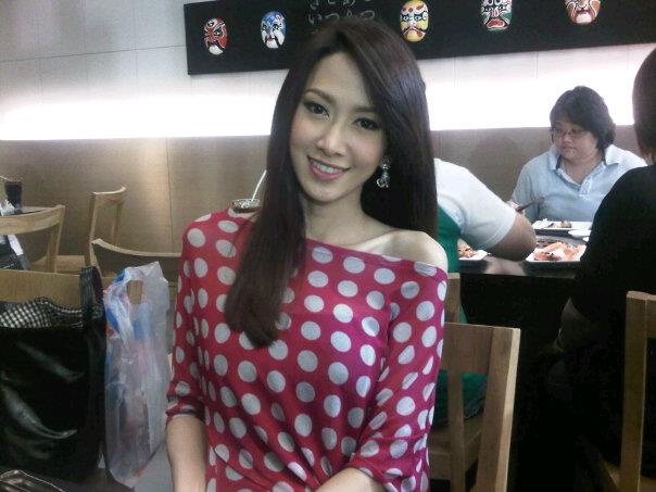 ยุ้ย จีรนันท์ในงาน  Hello meeting สวยงามมาก