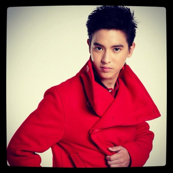 เจมส์ จิรายุ เล่นบทเเทน เคน ใน สุภาพบุรุษจุฑาเทพ