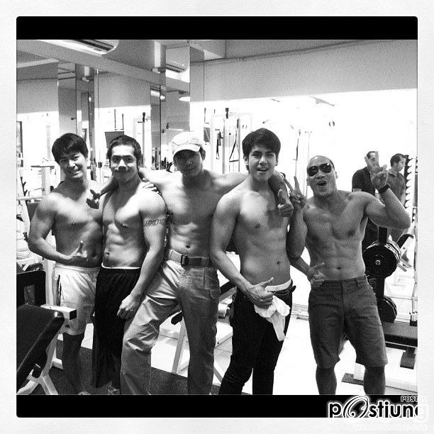 New Pic P'Sun Pitchayadon ดารางานชุกแห่งวิกหมอชิต อาทิ  ขุนเดช ดุจตะวันดั่งภูผา  และหยกเลือดมังกร