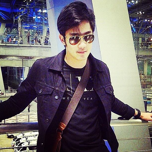 ใครจะไปรังสิตรถจะออกแล้วครับ