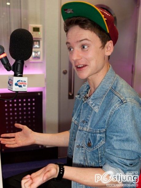 Conor Maynard หนุ่มอังกฤษไฟแรงวัย 18 ปี